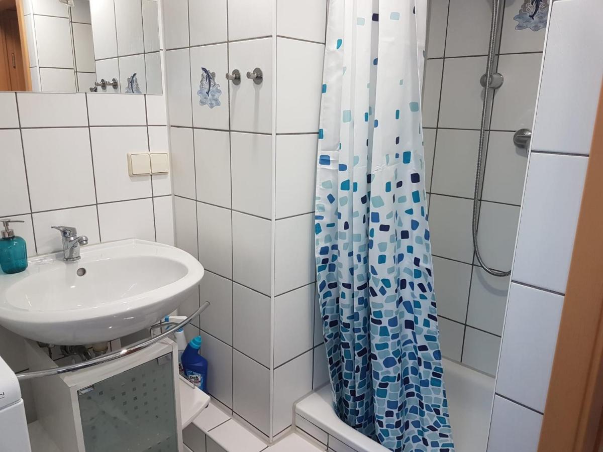 Ruhige Gemuetliche Ferienwohnung In Karlsruhe Daxlanden Fuer Monteure, Pendler, Geschaefsreisen, Wochenendreisen Exterior foto